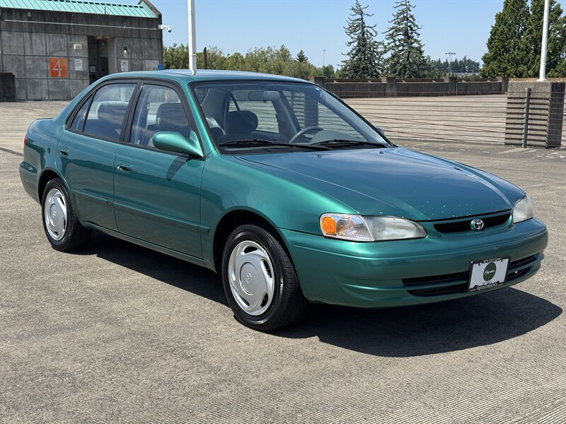Used 1998 Toyota Corolla LE FWD image 7