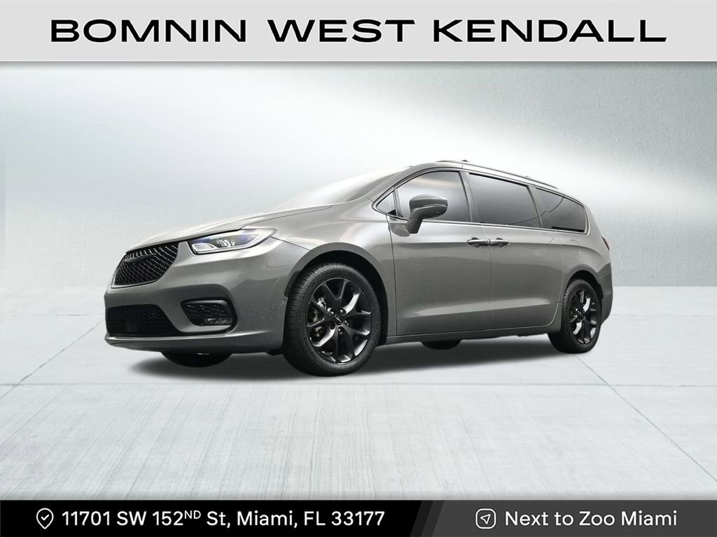 Used 2022 Chrysler Pacifica Limited w/ S Appearance Package image 21