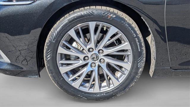 Used 2021 Lexus ES 350 w/ Premium Package image 29