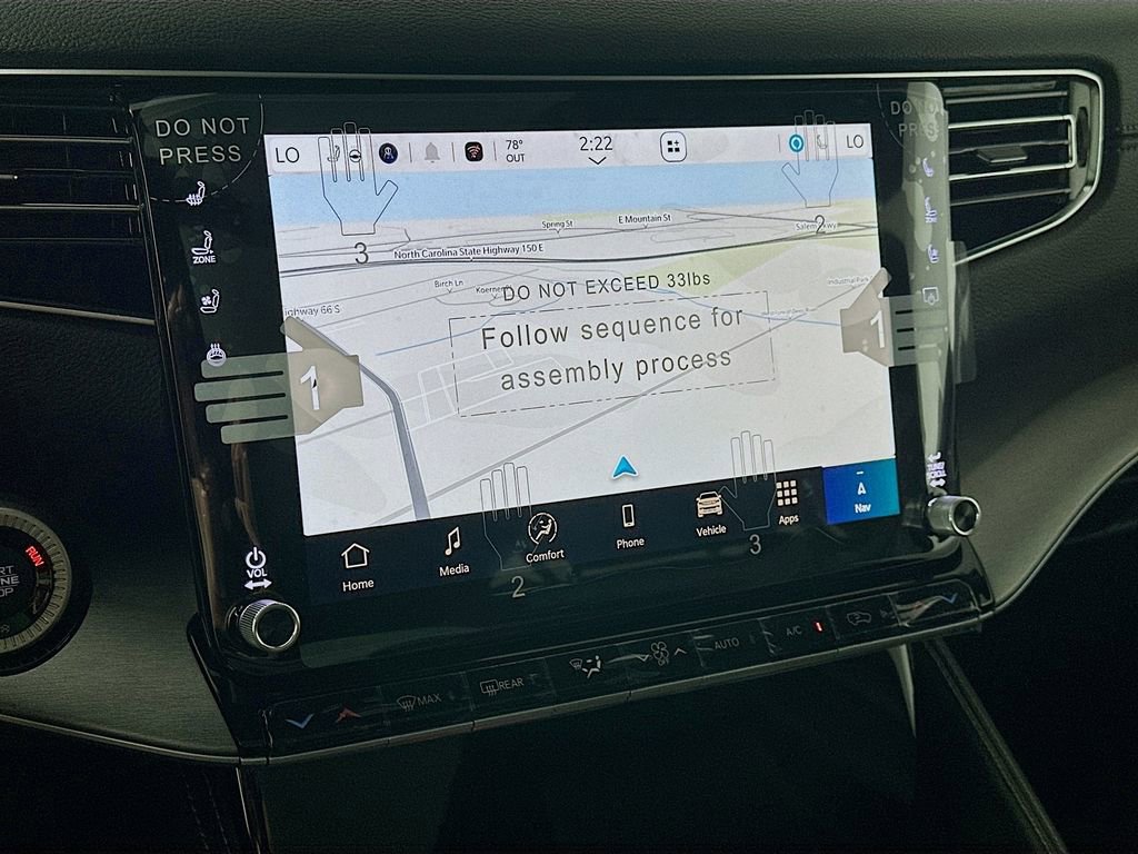 New 2026 Jeep Grand Wagoneer L 2WD image 15