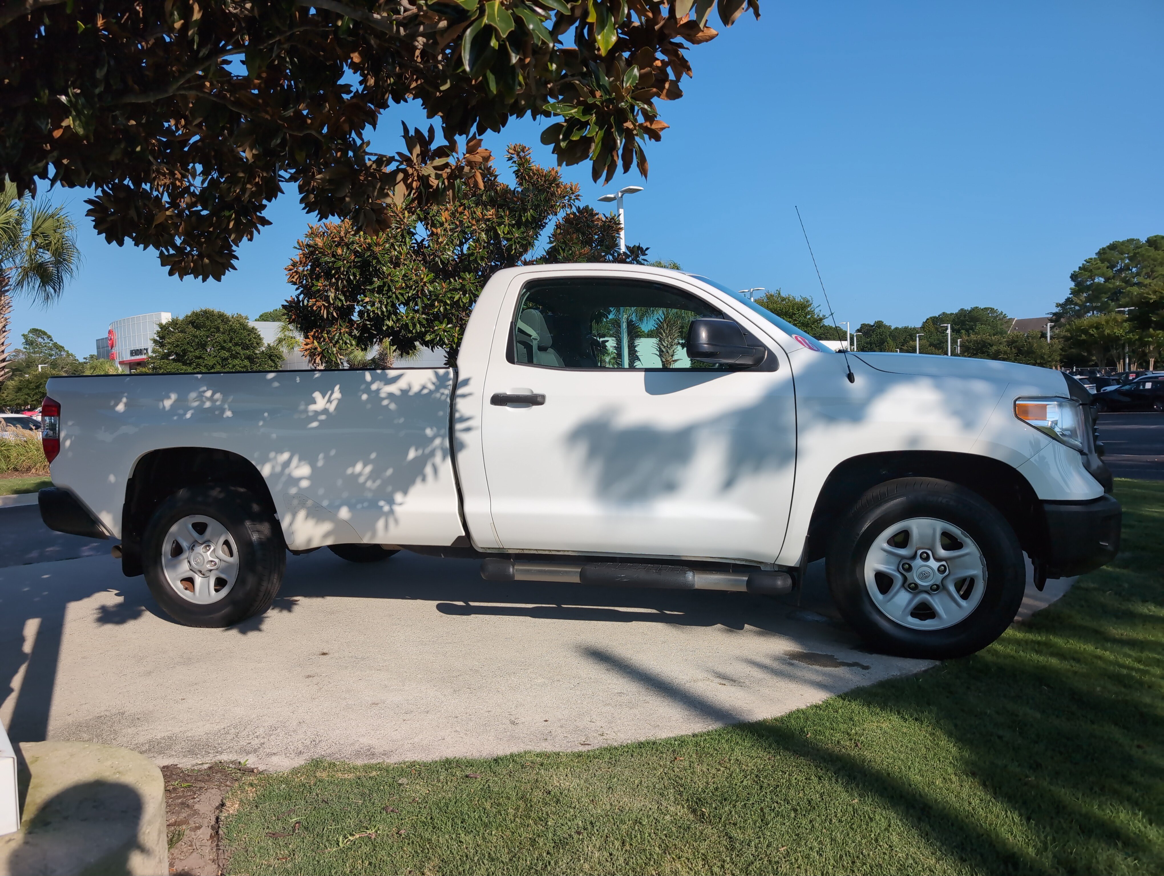 Used 2016 Toyota Tundra SR RWD image 11