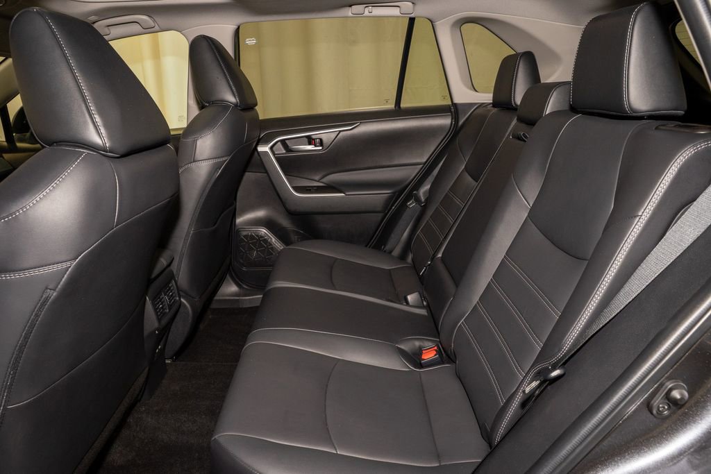 Certified 2023 Toyota RAV4 XLE Premium image 9