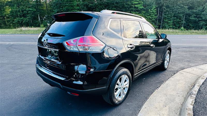 Used 2015 Nissan Rogue SV w/ SV Premium Package image 7