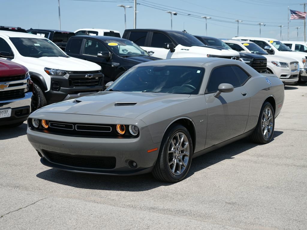 Used 2017 Dodge Challenger GT w/ Driver Convenience Group AWD/4WD image 9