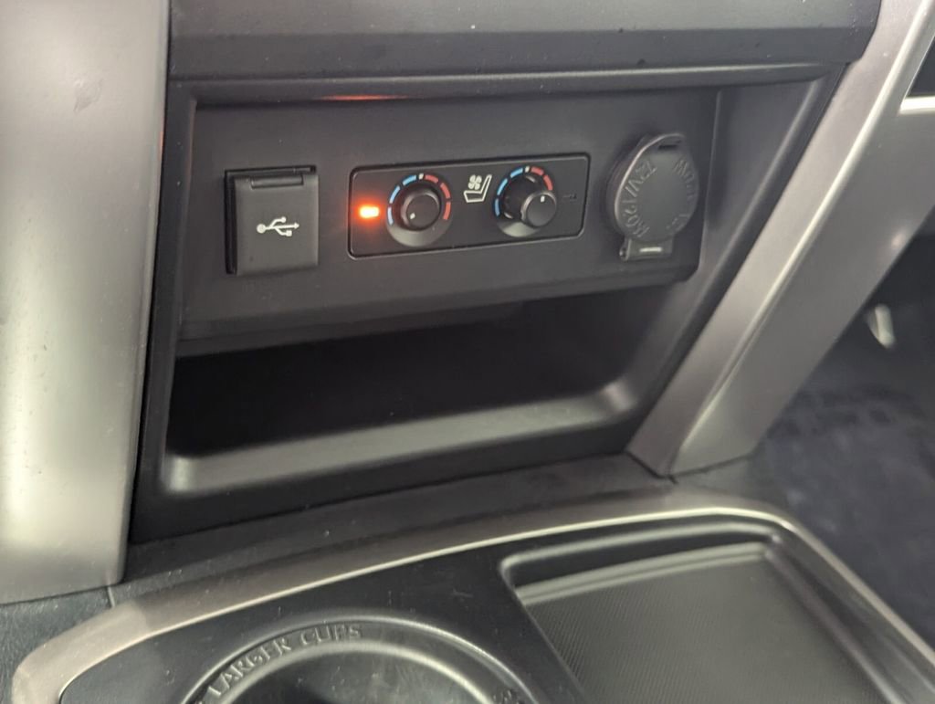 Used 2024 Toyota 4Runner Limited RWD image 22