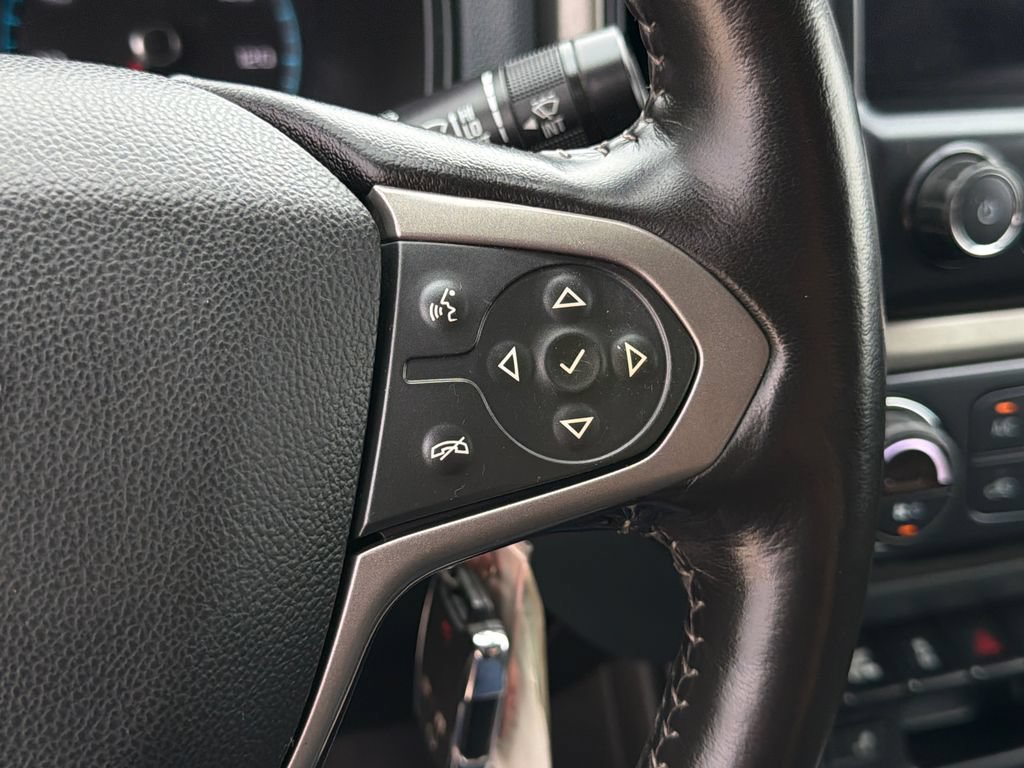 Used 2020 Chevrolet Colorado Z71 w/ Z71 Midnight Edition AWD/4WD image 24