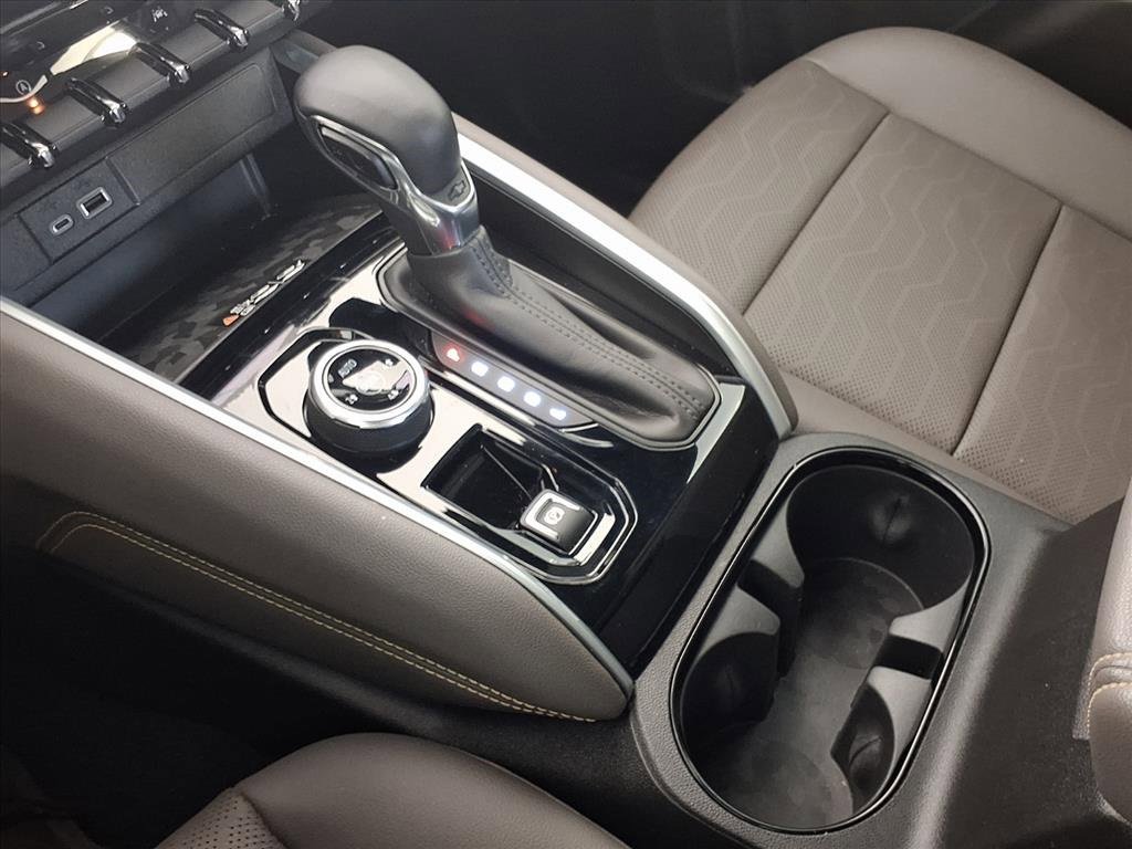 Used 2023 Chevrolet Colorado ZR2 w/ Desert Boss Special Edition image 12