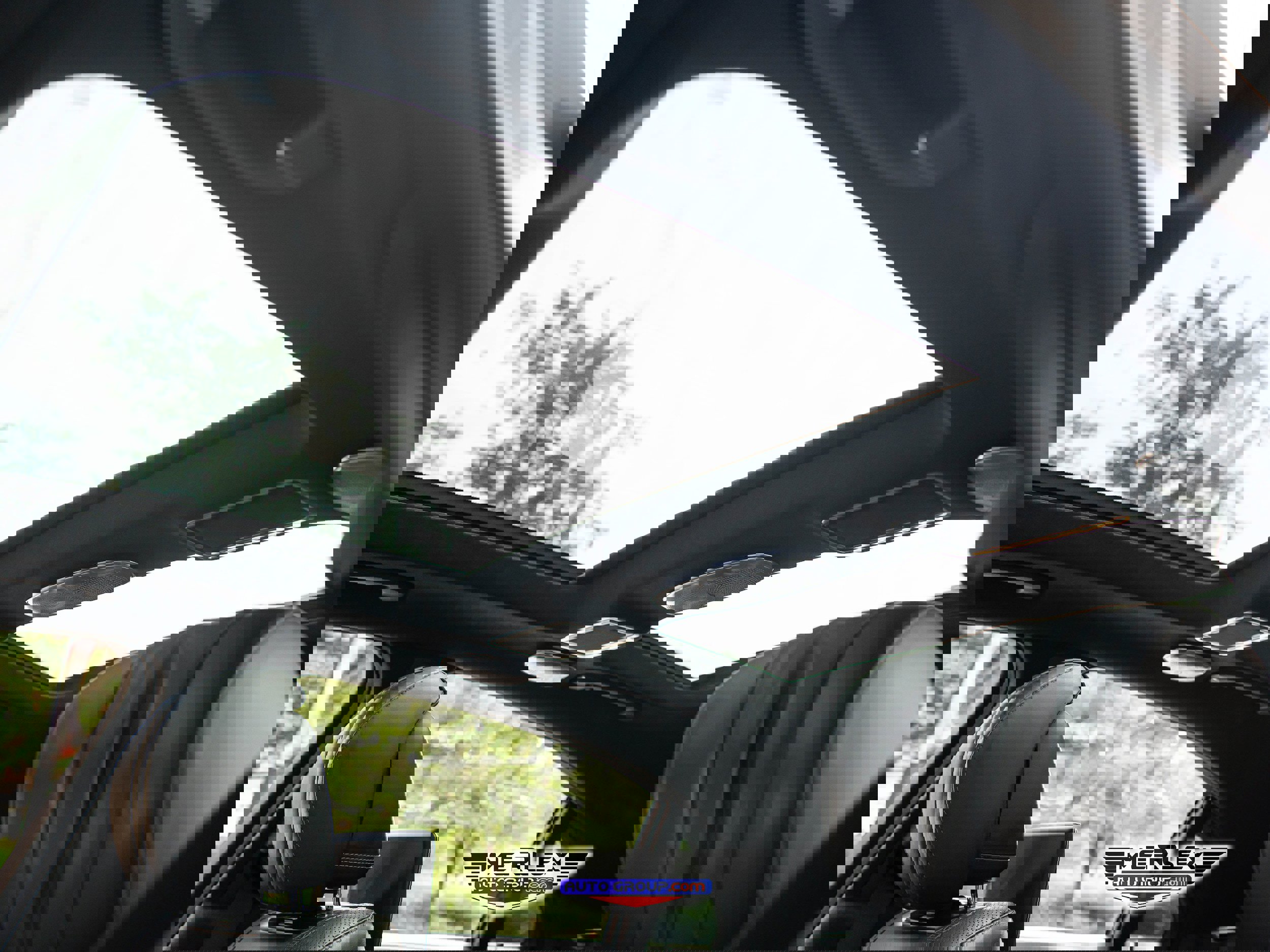 Used 2019 Mercedes-Benz S 560 4MATIC Sedan w/ Premium Package image 43