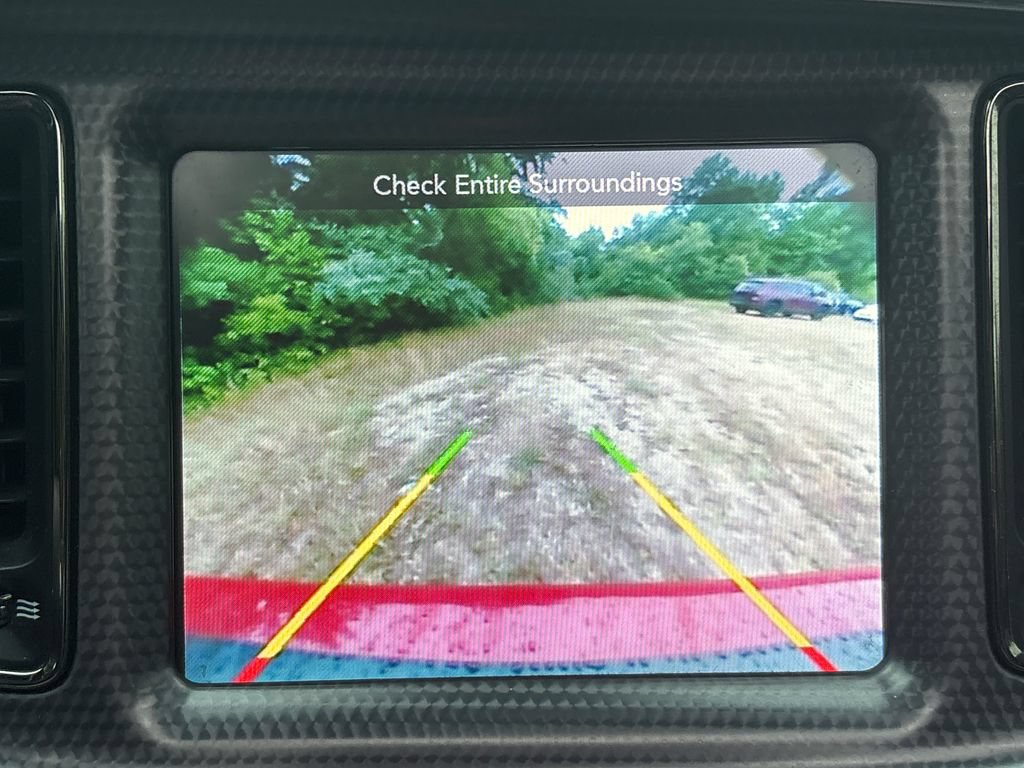 Used 2016 Dodge Challenger SRT Hellcat RWD image 17