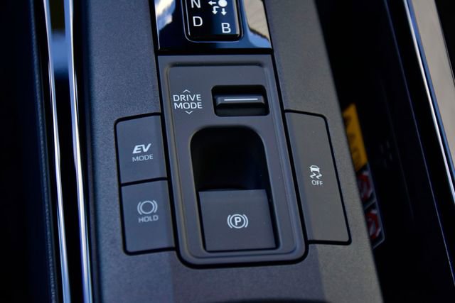 New 2026 Toyota Prius XLE AWD/4WD image 20
