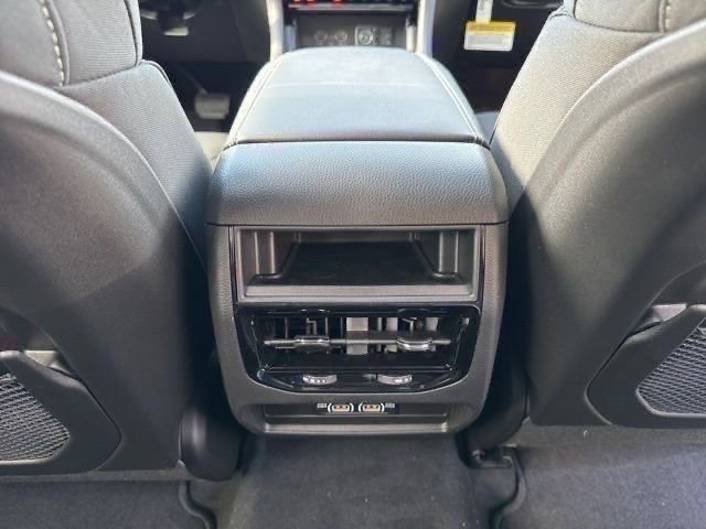 New 2025 Jeep Grand Cherokee Laredo X image 22