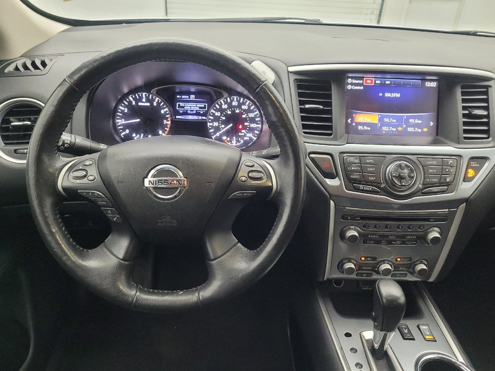 Used 2019 Nissan Pathfinder SL AWD/4WD image 22
