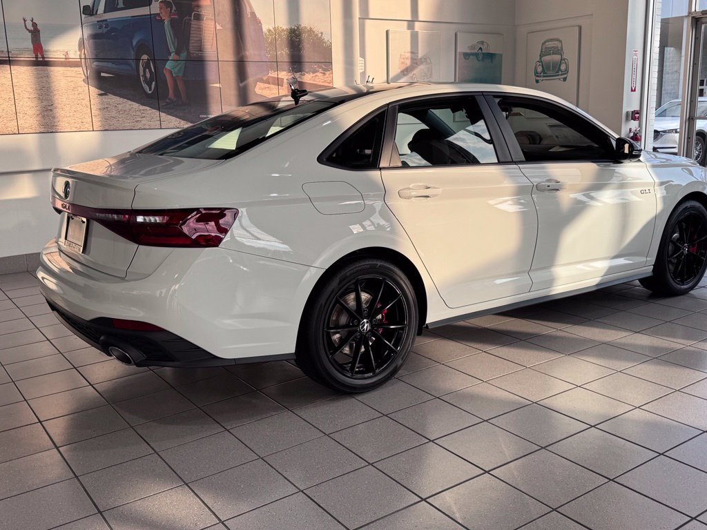 New 2027 Volkswagen Jetta GLI Autobahn FWD image 6