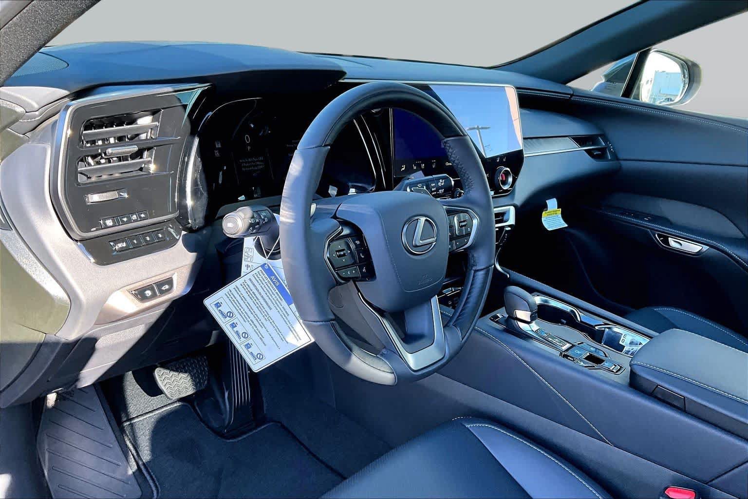 New 2026 Lexus RX 350h AWD/4WD image 8