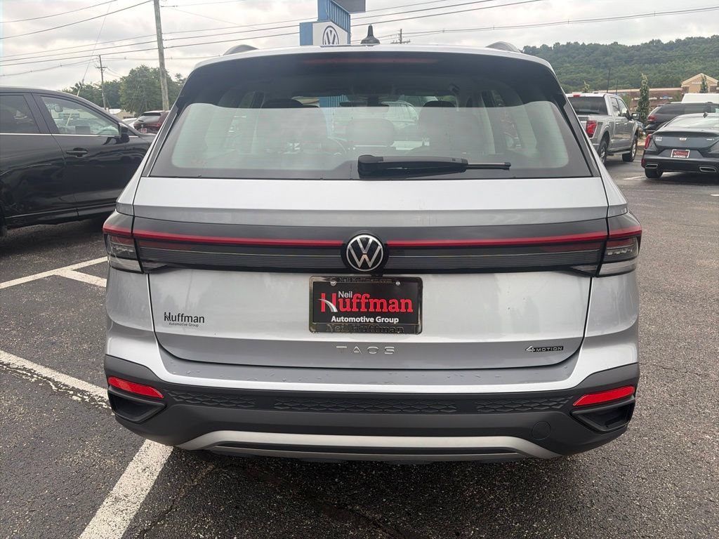 Used 2025 Volkswagen Taos S AWD/4WD image 6