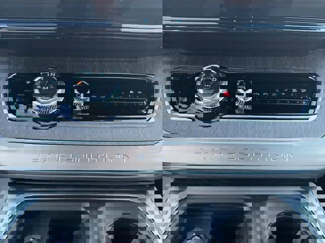 New 2025 Ford Expedition Max Platinum w/ Platinum Ultimate Package image 29