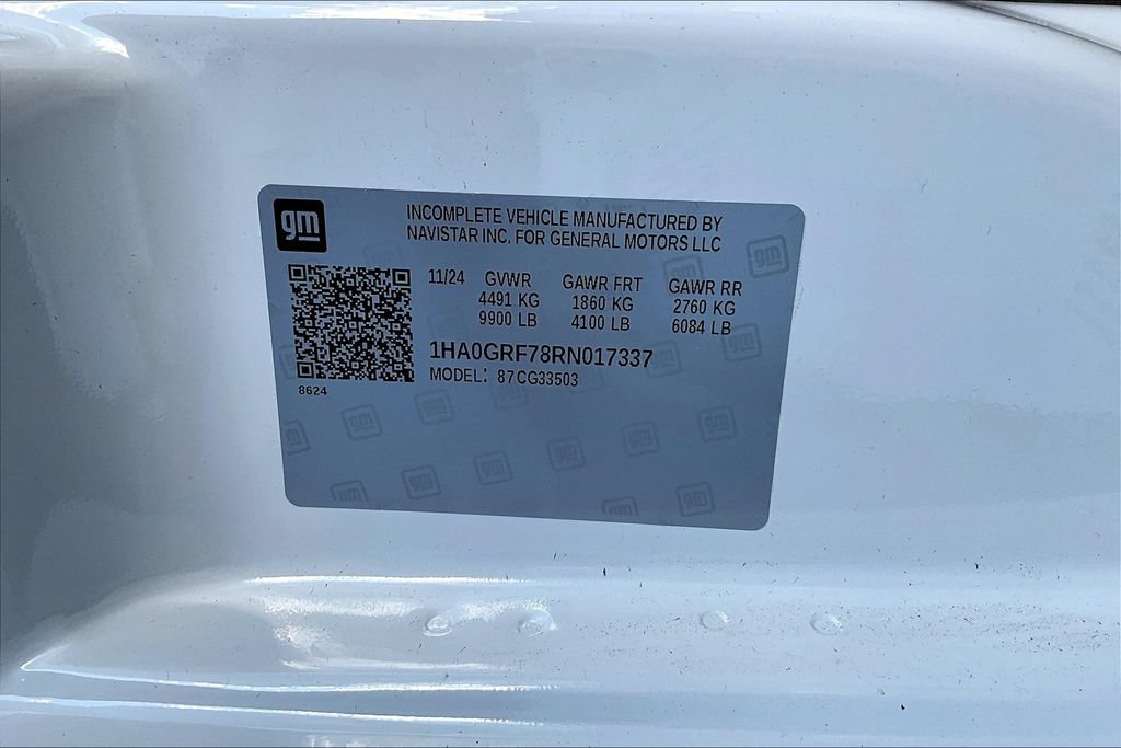 Used 2024 Chevrolet Express 3500 w/ Power Convenience Package RWD image 24