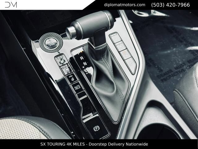 Used 2023 Kia Niro SX Touring FWD image 40
