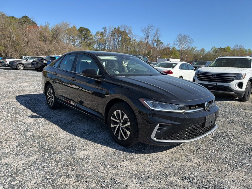 Used 2025 Volkswagen Jetta S image 7