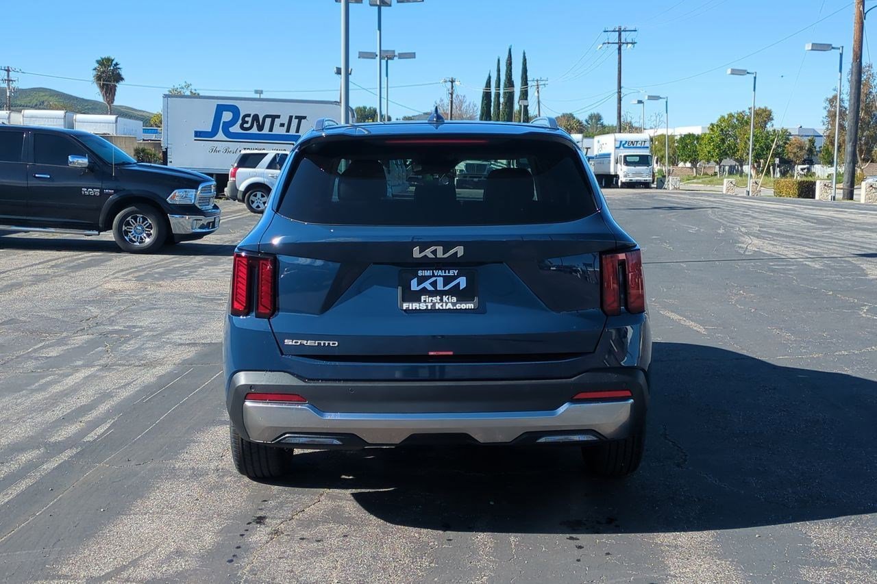 New 2026 Kia Sorento S w/ S Panoramic Sunroof Package FWD image 6