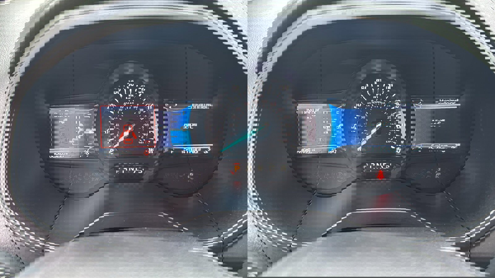 Used 2022 Ford Edge SEL w/ Convenience Package image 15