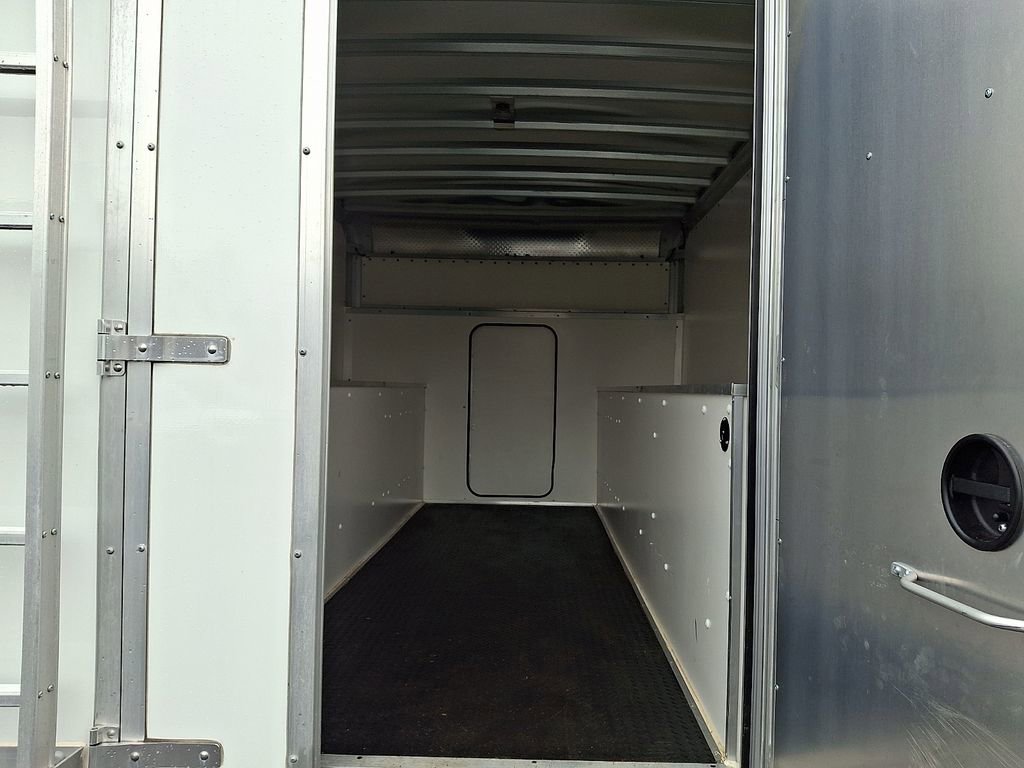 Used 2026 Ford E-350 and Econoline 350 Super Duty w/ Power Equipment Group image 27