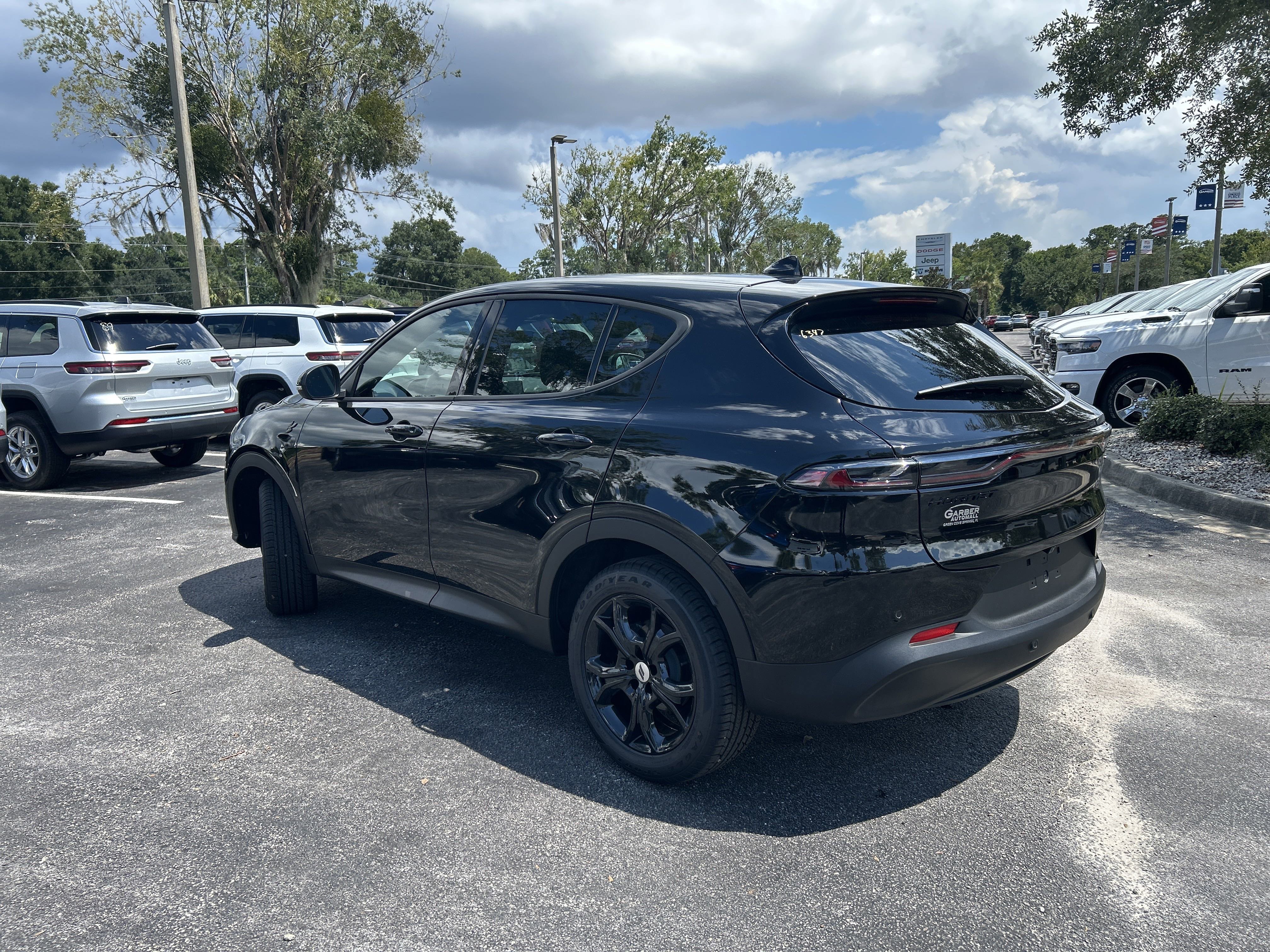 New 2025 Dodge Hornet GT w/ GT Blacktop Package image 6