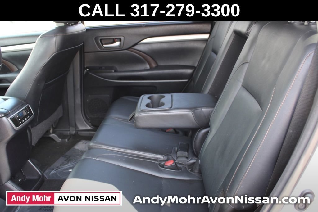 Used 2014 Toyota Highlander XLE FWD image 26