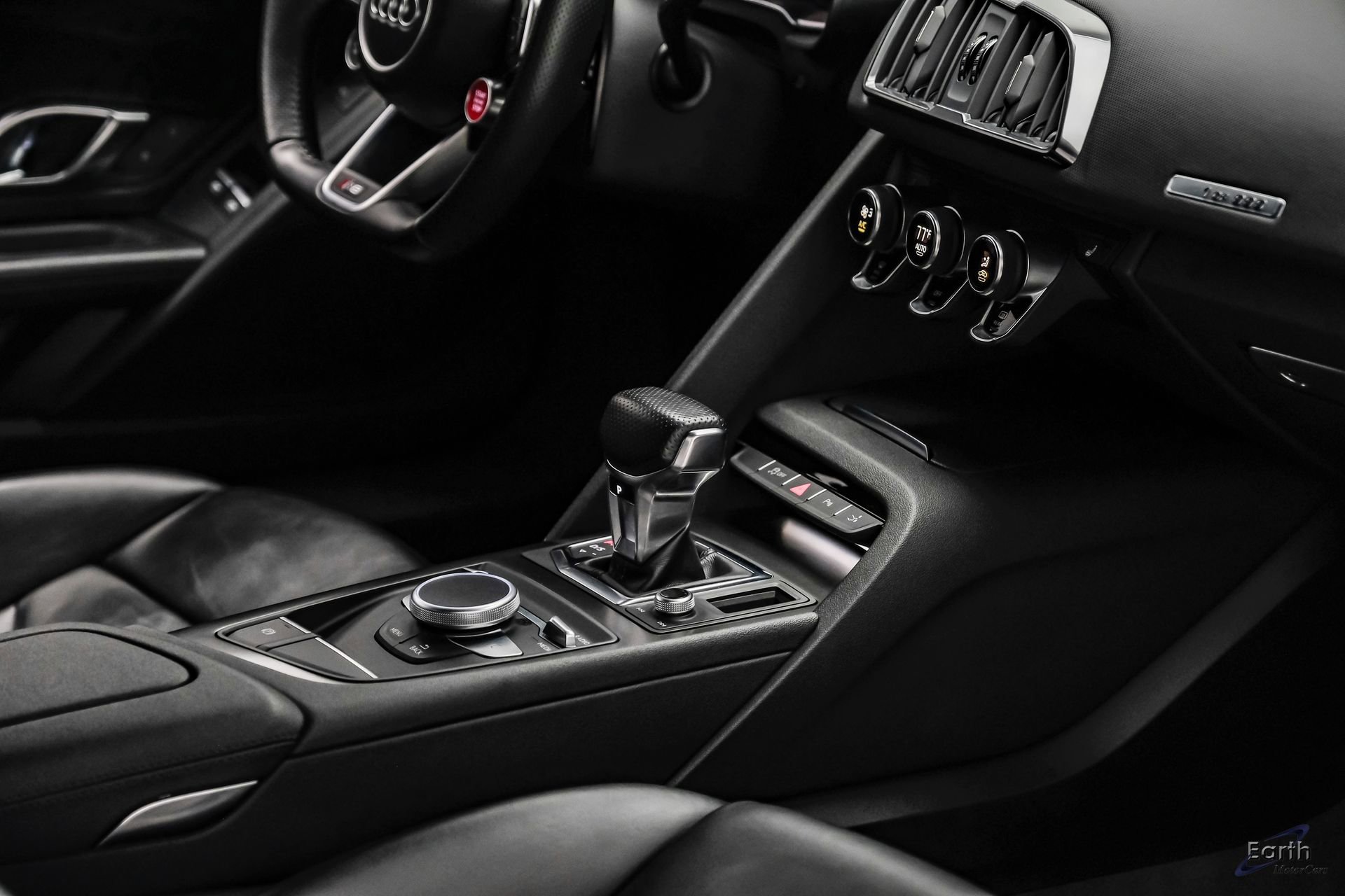 Used 2018 Audi R8 V10 RWD image 63