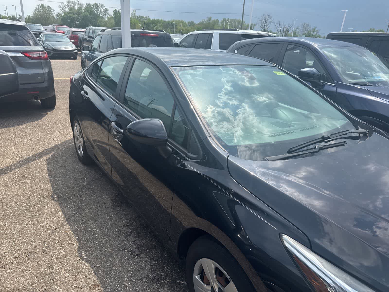 Used 2016 Chevrolet Cruze LS FWD image 7