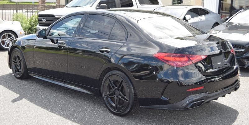 Used 2023 Mercedes-Benz C 300 4MATIC Sedan image 7