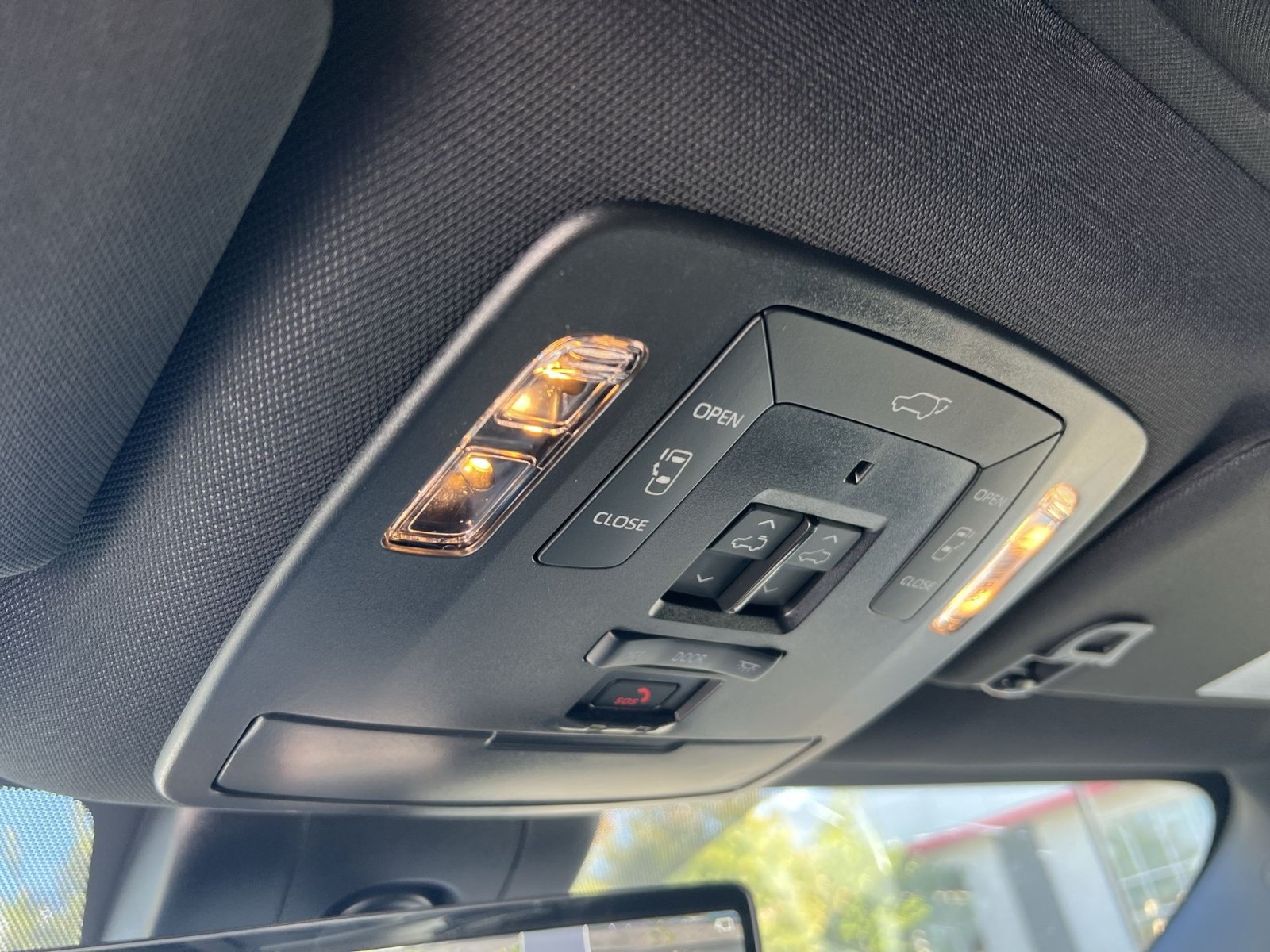 New 2026 Toyota Sienna Limited FWD image 27