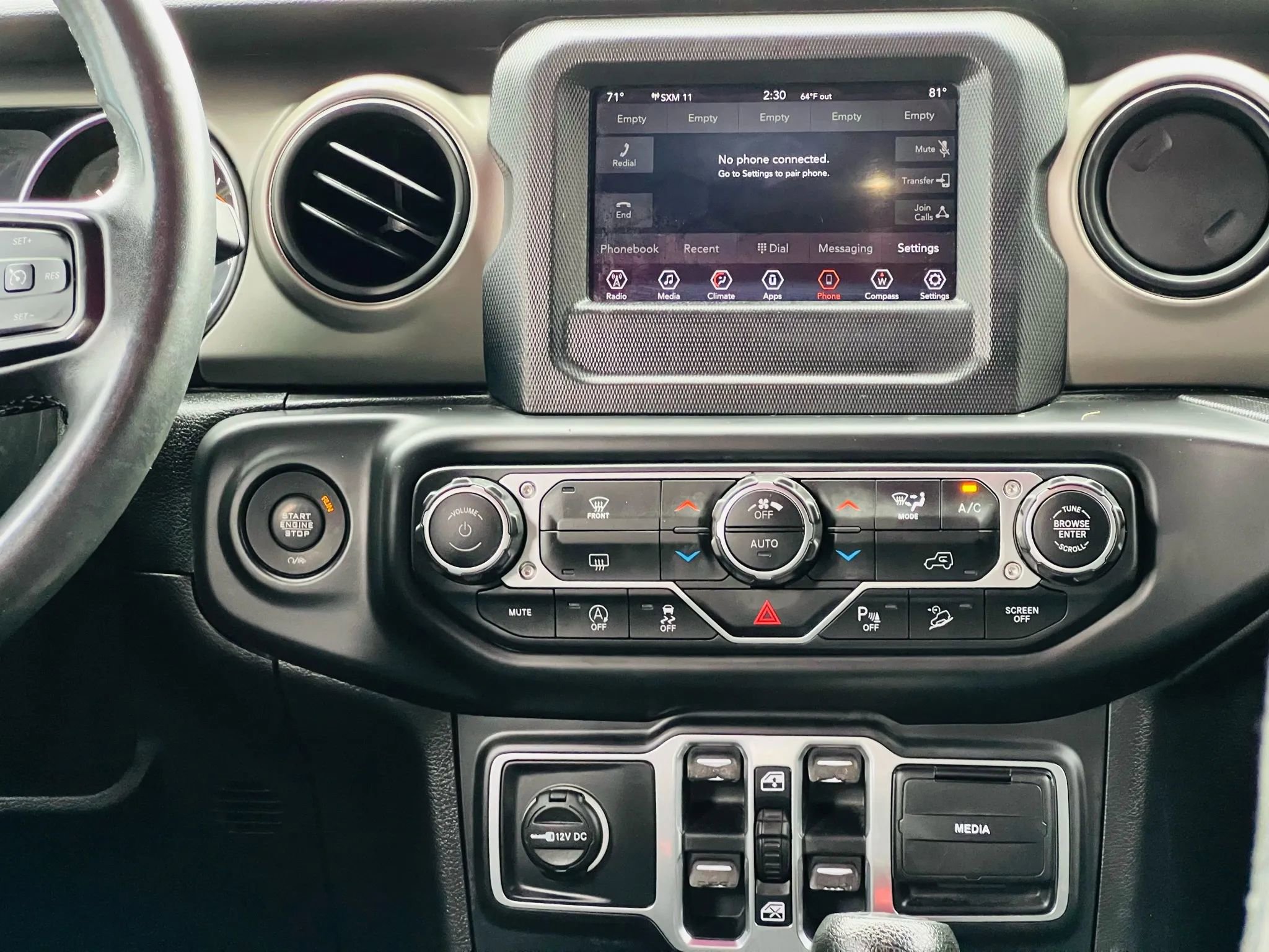 Used 2018 Jeep Wrangler Unlimited Sport S image 22