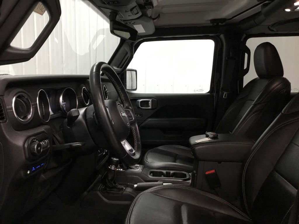 Used 2022 Jeep Wrangler Unlimited Sahara image 9