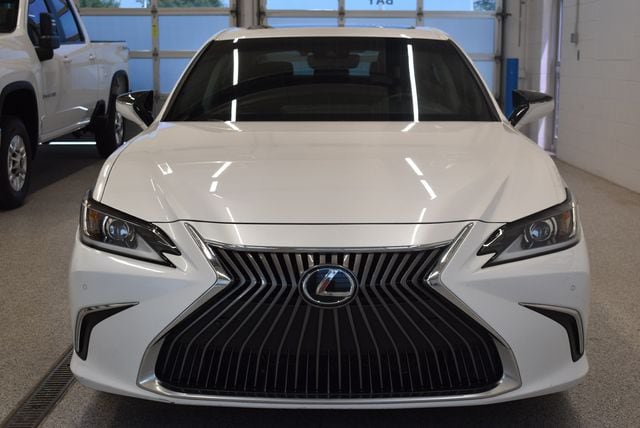 Used 2021 Lexus ES 250 w/ Premium Package AWD/4WD image 3