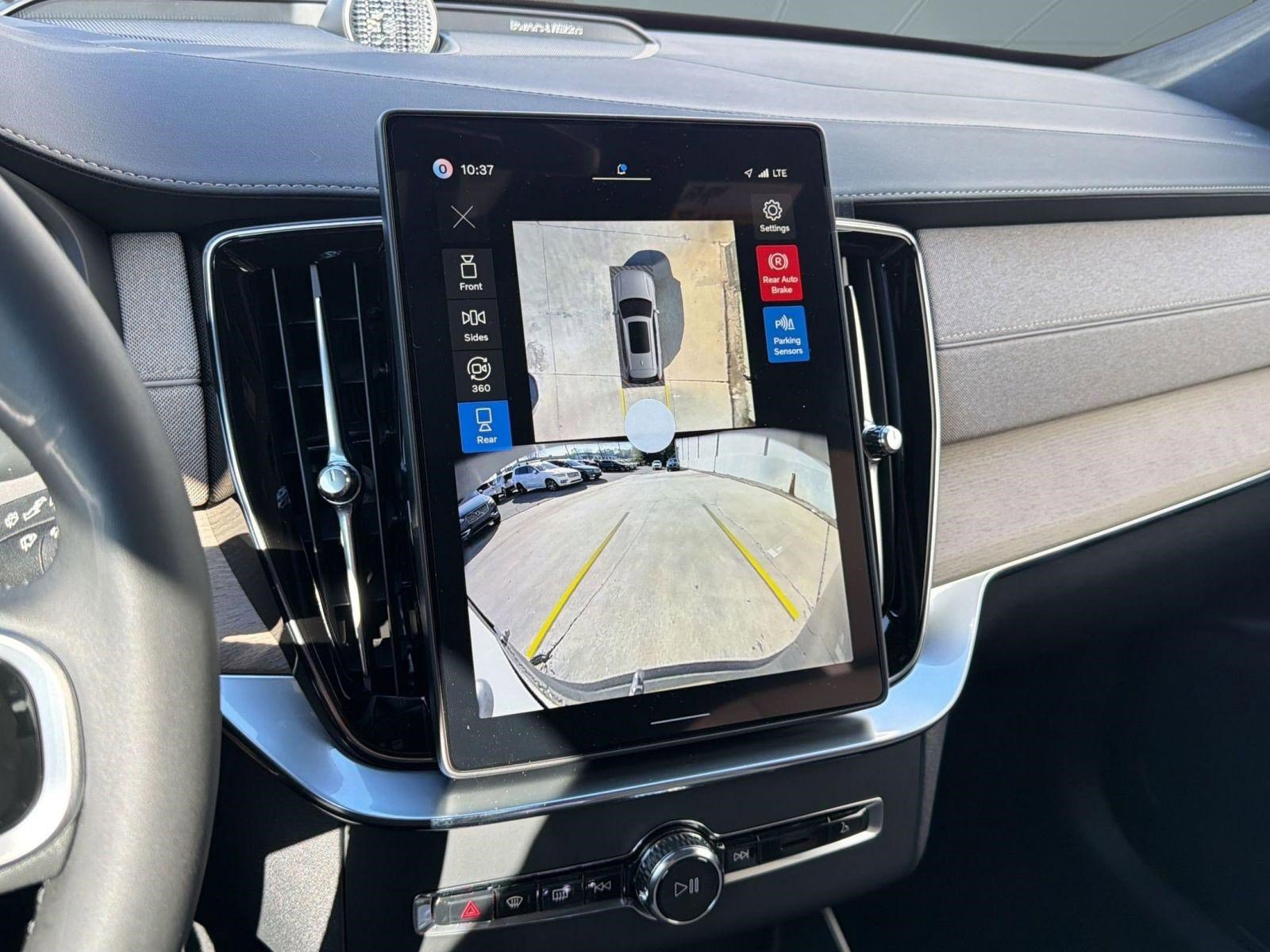 New 2026 Volvo XC90 T8 Ultra w/ Lounge Package image 25