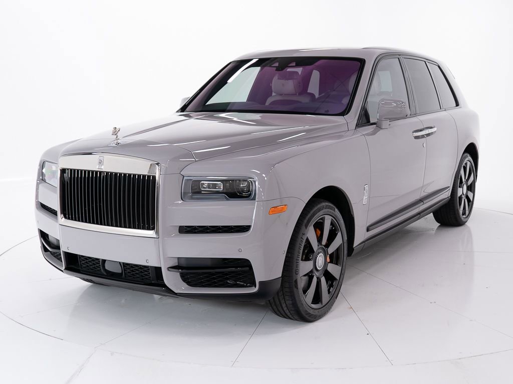 Certified 2023 Rolls-Royce Cullinan w/ Dark Exterior Package AWD/4WD image 1
