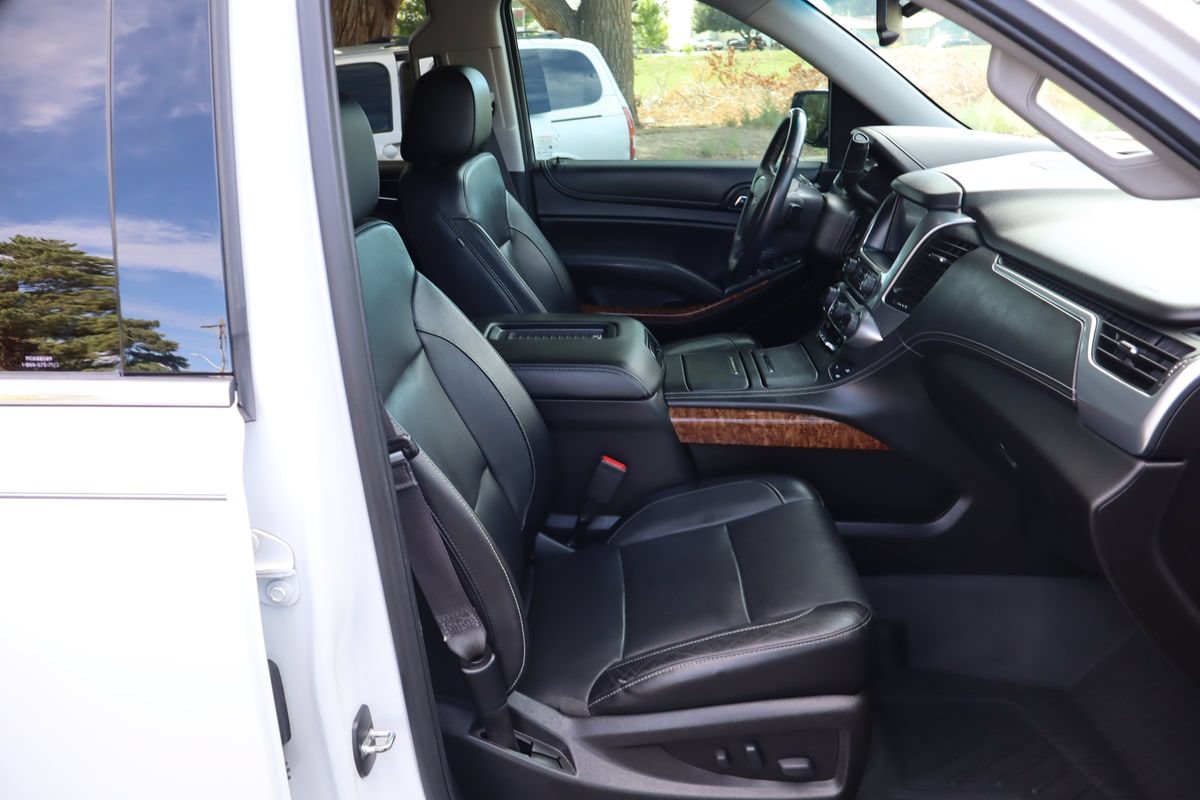 Used 2017 Chevrolet Tahoe Premier AWD/4WD image 24
