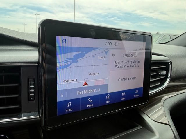 Used 2020 Ford Explorer Limited AWD/4WD image 25