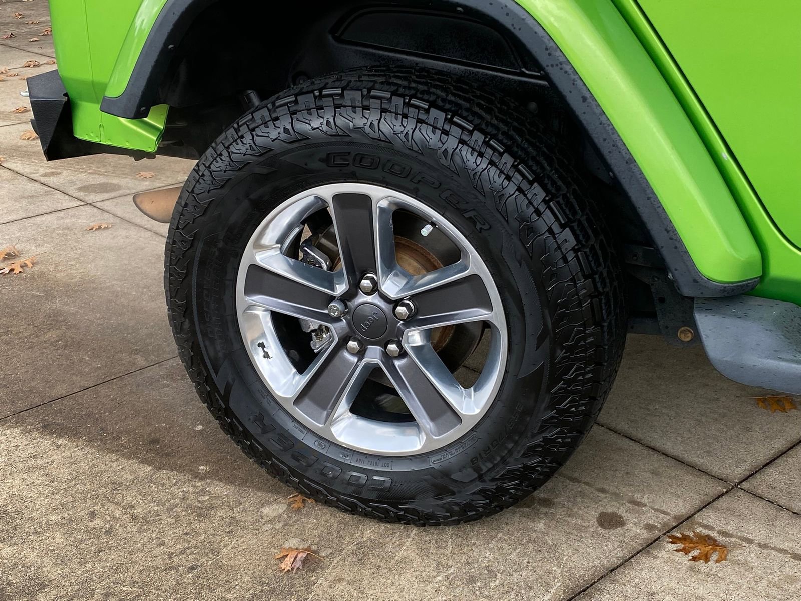 Used 2020 Jeep Wrangler Unlimited Sahara image 8