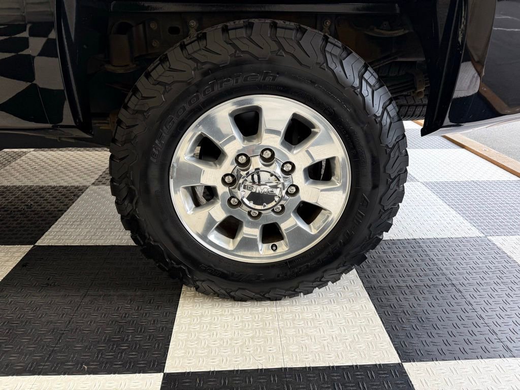 Used 2013 GMC Sierra 3500 Denali w/ Suspension Package, Off-Road image 10
