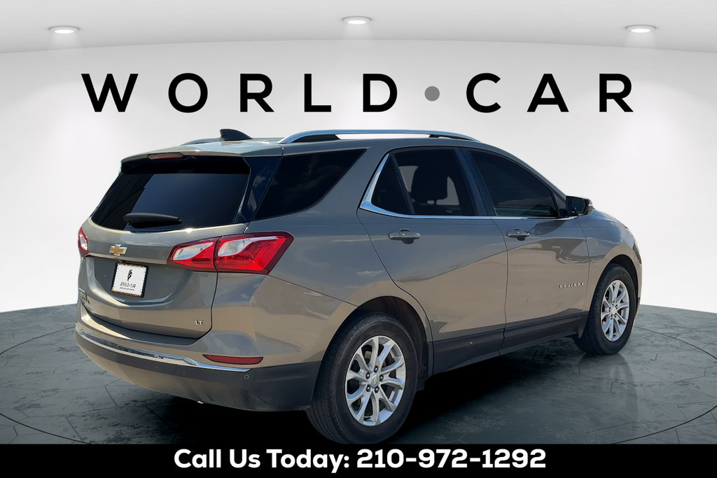 Used 2018 Chevrolet Equinox LT w/ Sun & Infotainment Package FWD image 3