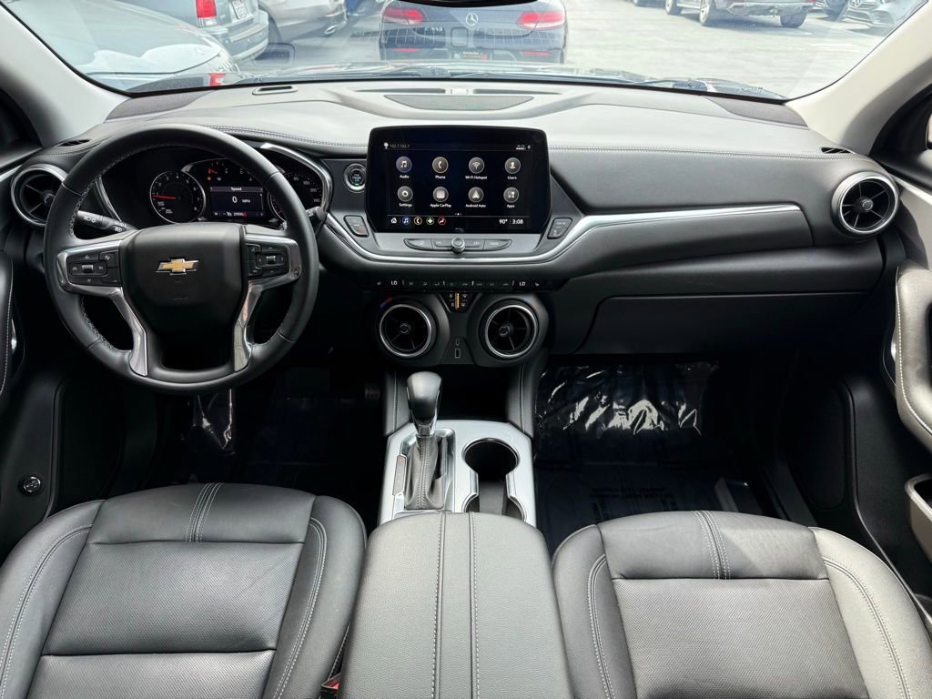 Used 2024 Chevrolet Blazer LT image 9