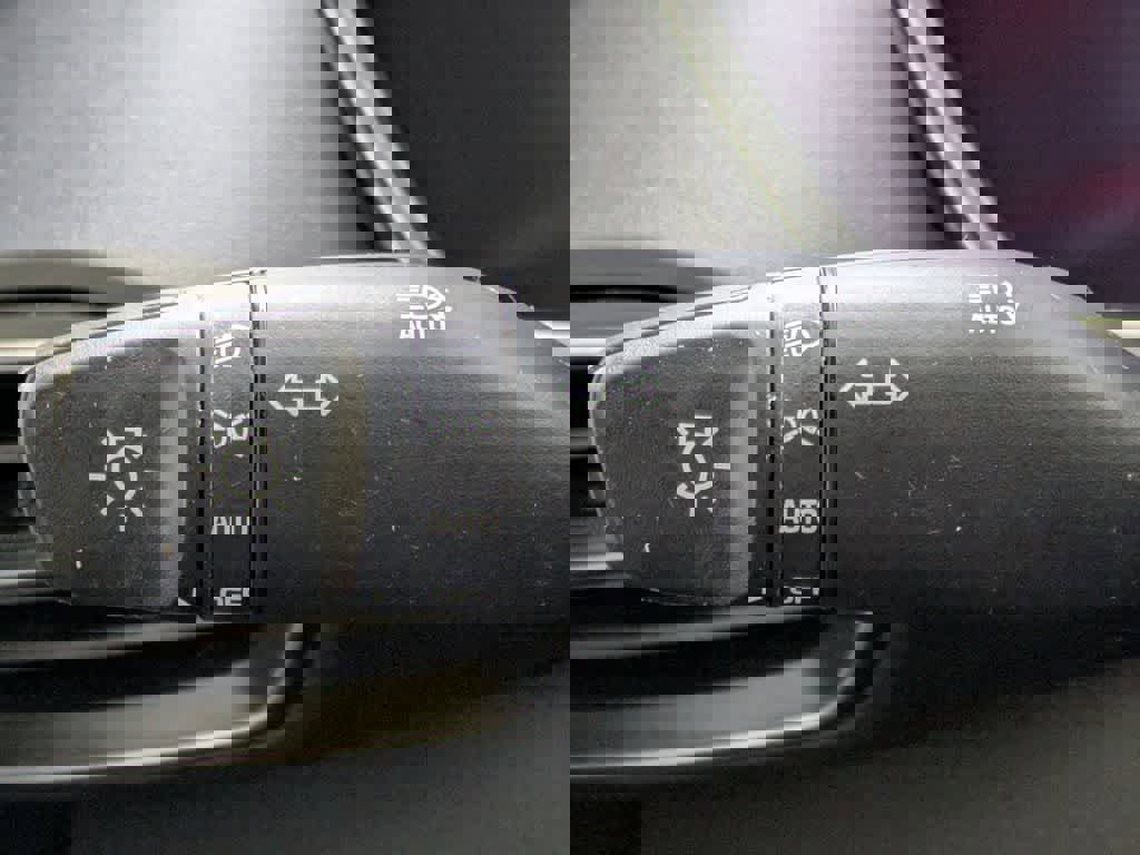 Used 2023 Hyundai Santa Fe SEL AWD/4WD image 37