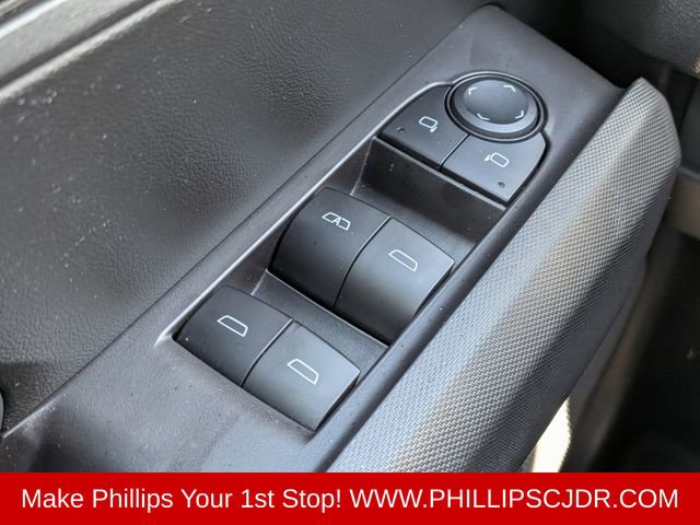 Used 2024 Chevrolet Colorado LT w/ LT Convenience Package II RWD image 22