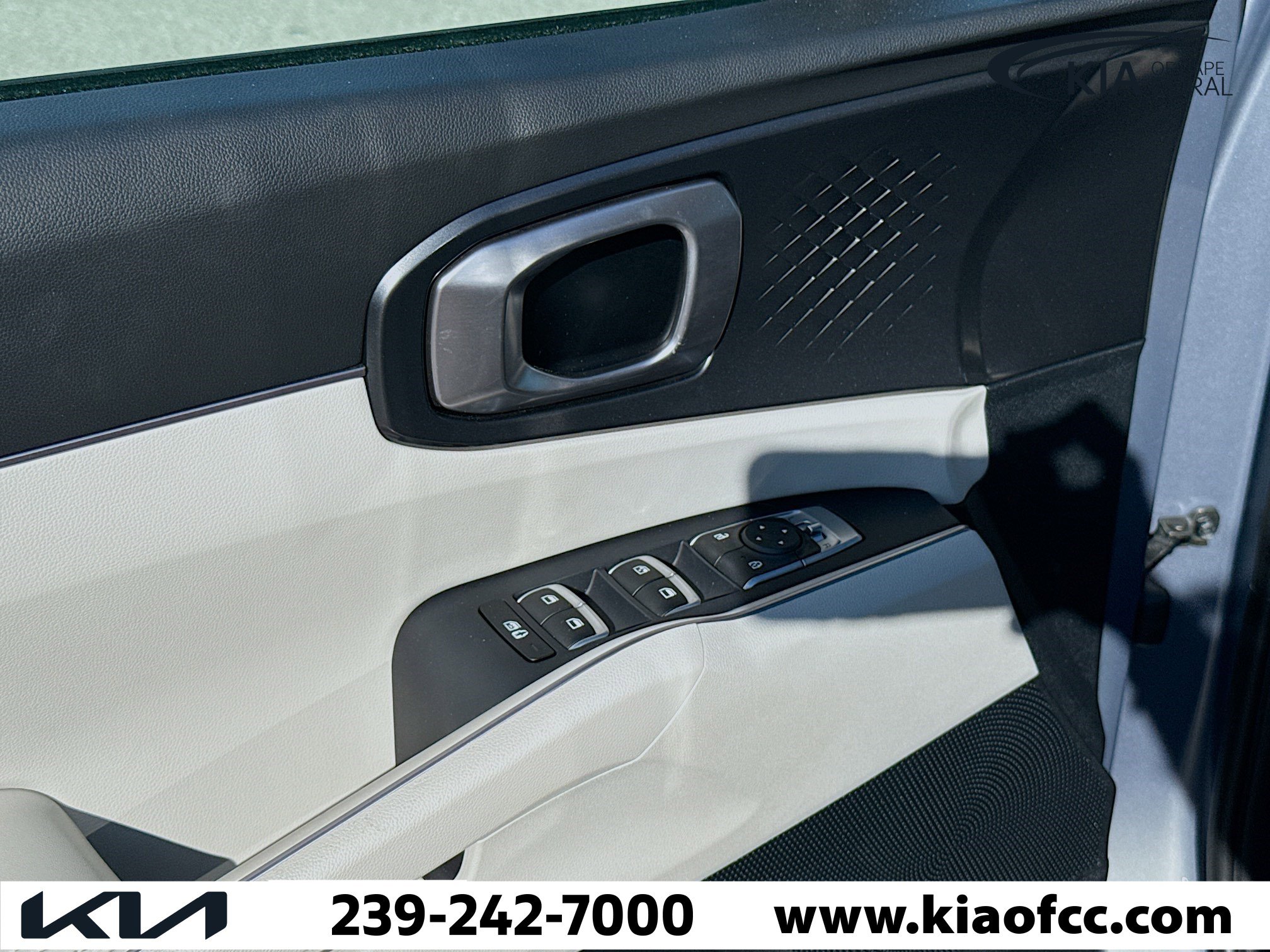 Certified 2023 Kia Sorento S w/ Panoramic Sunroof Package image 22