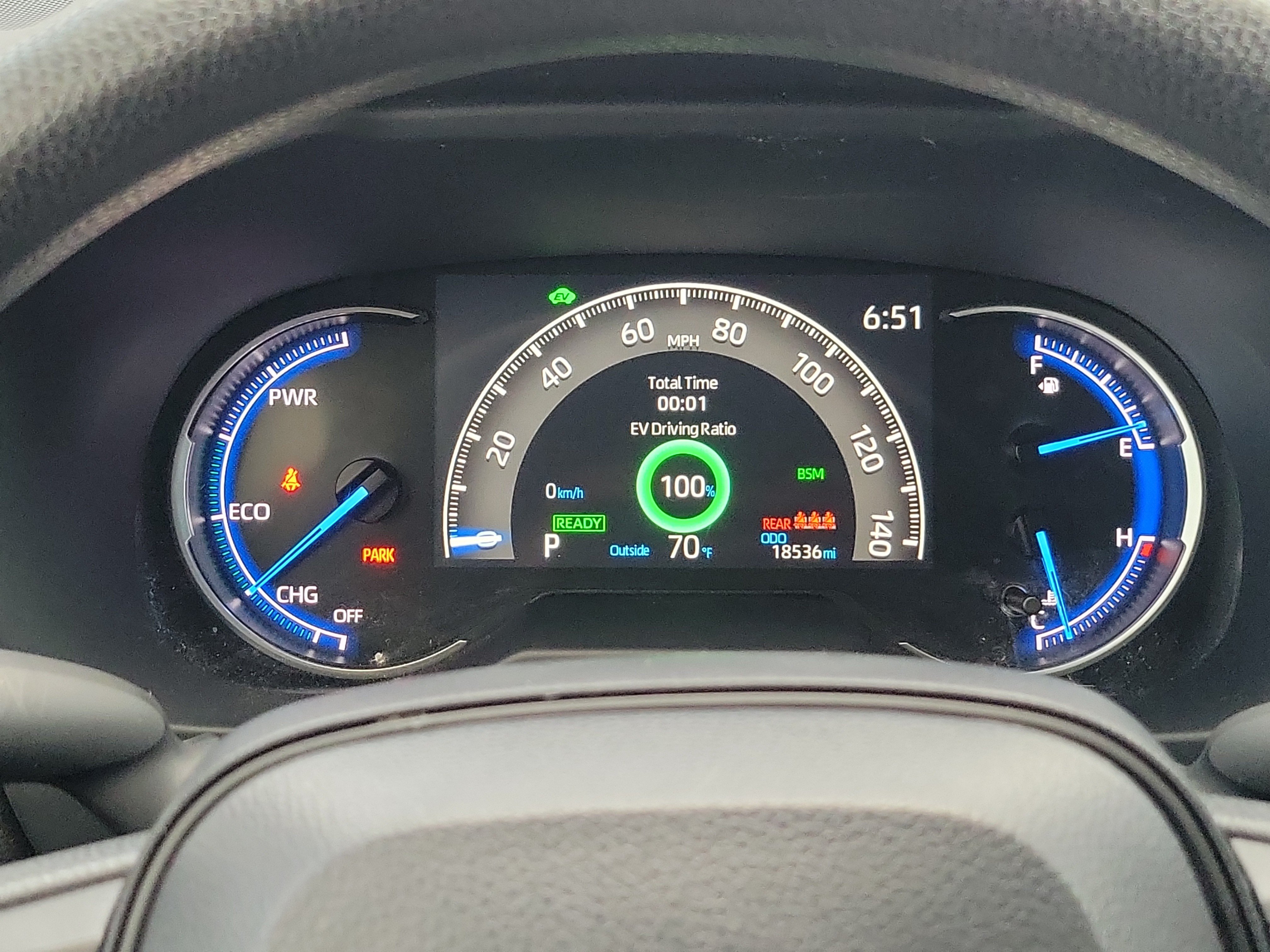 Used 2025 Toyota RAV4 XLE AWD/4WD image 25