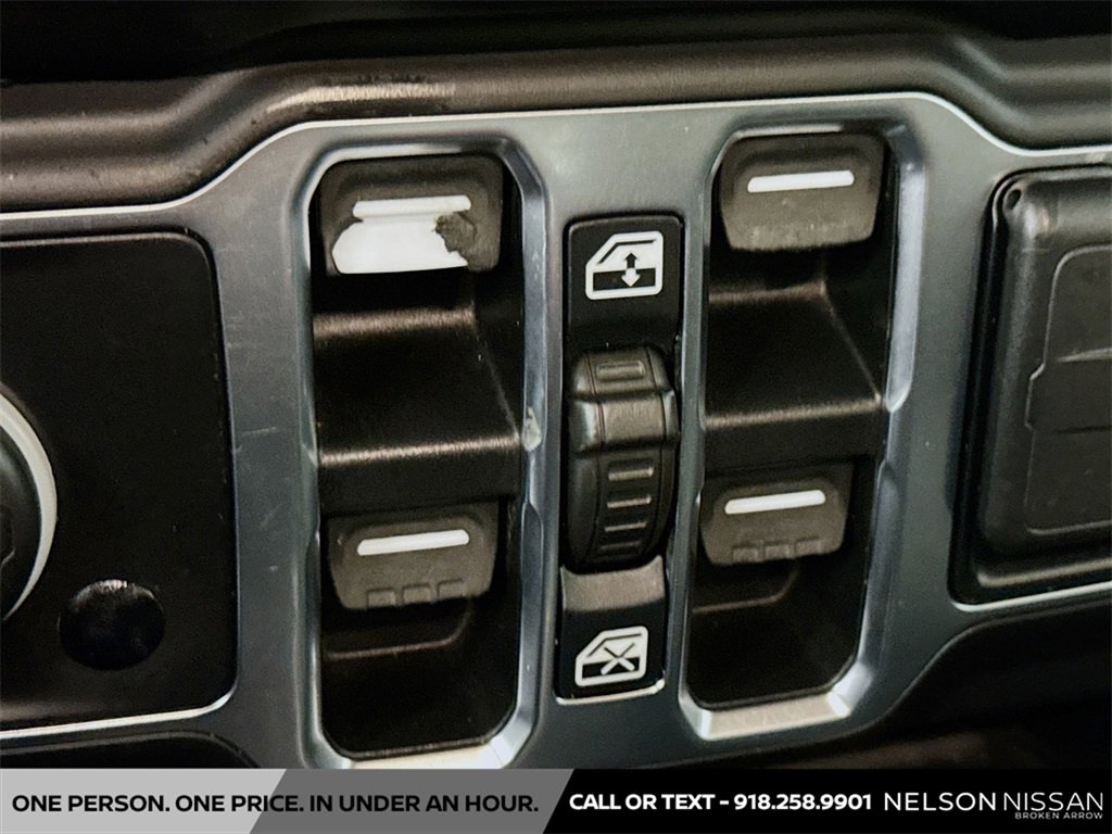 Used 2020 Jeep Gladiator Sport w/ Quick Order Package 23S image 31