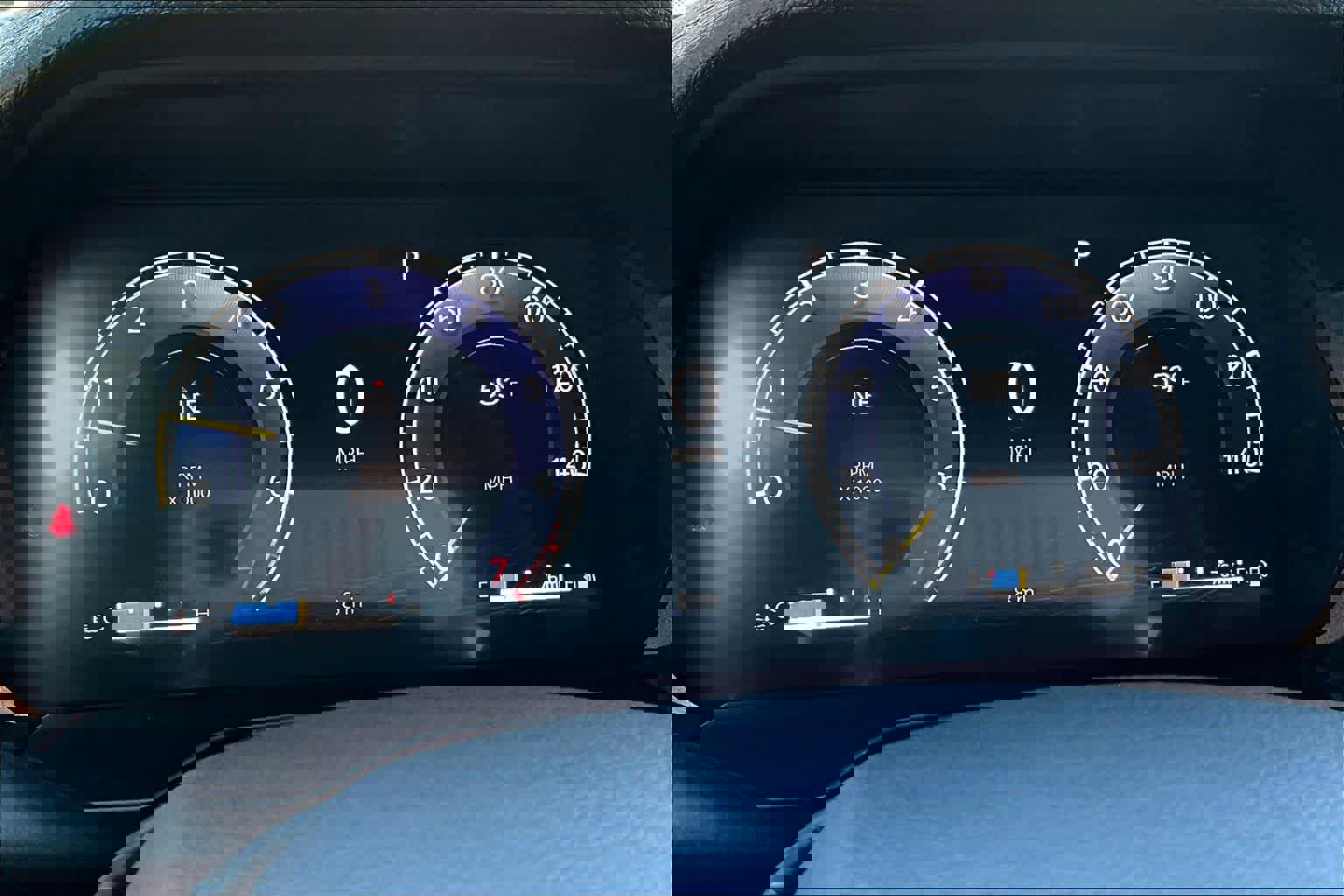 New 2025 Jeep Grand Cherokee Limited w/ Luxury Tech Group II image 18