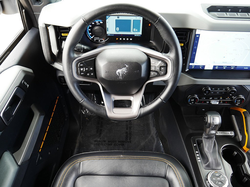 Used 2023 Ford Bronco Badlands AWD/4WD image 18